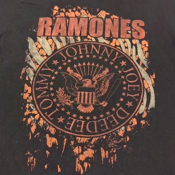 Ramones 1234 graphic tee - Picture 1 of 7